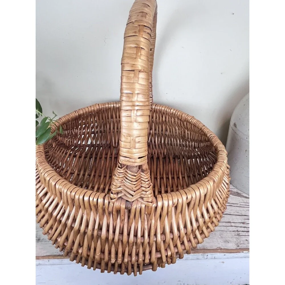 Vintage Large Primitive Chevron Weave Buttocks Woven Wicker Rustic Basket 16”